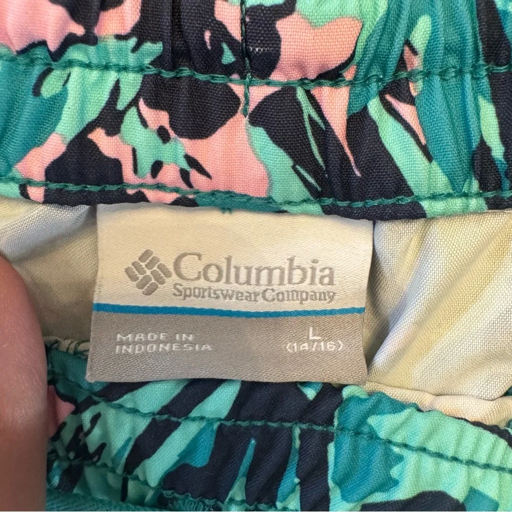 Columbia Teal and Pink Floral Women's Athletic Shorts water shorts running light